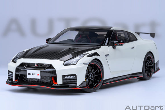 Autoart 77501 1/18 NISSAN GT-R (R35) NISMO 2022 SPECIAL EDITION (BRILLIANT WHITE PEARL)