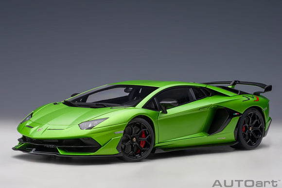 Autoart 79178 1/18 LAMBORGHINI AVENTADOR SVJ (VERDE ALCEO/MATT GREEN)