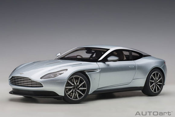 Autoart 70267 1/18 Aston Martin DB11 (Skyfall Silver)