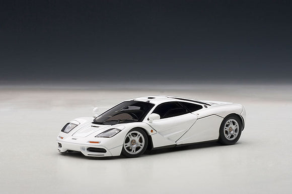 Autoart 56003 1/43 McLaren F1 (PURE WHITE) Diecast Scale Model